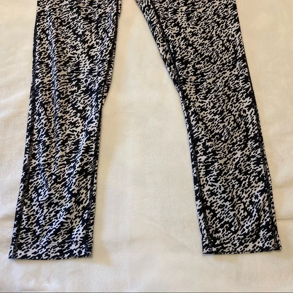 Nike Dri-fit Essential Running Tight S - Picture 5 of 14